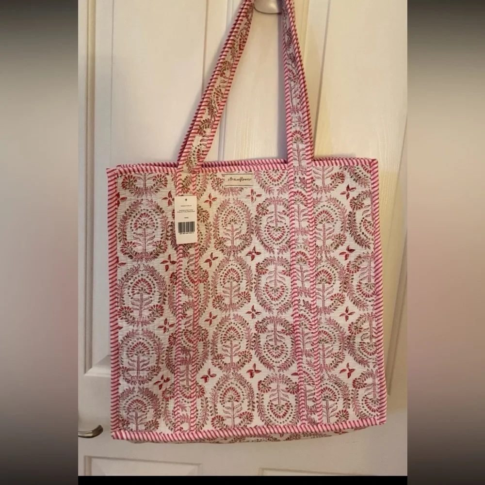 Strawflower 🌸Paisley Floral Quilted Block Print Tote Bag - Picture 3 of 6